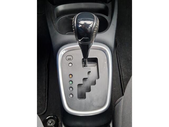 Toyota YARIS 1.5 Hybrid Active NL-Auto - Navigatie