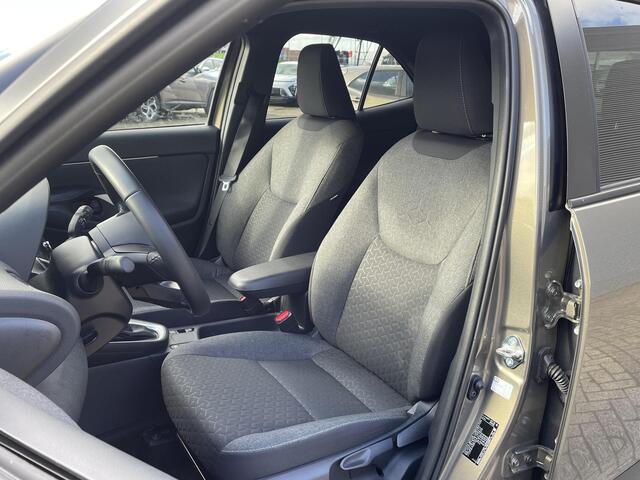 Toyota YARIS Cross 1.5 Hybrid Dynamic **NAVIGATIE/ PARKEERCAMERA/ ADAPTIVE CRUISE CONTROL/ KEYLESS ENTRY/ 36 MAANDEN GARANTIE**