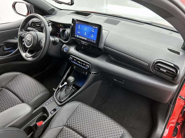 Toyota YARIS 1.5 Hybrid Executive | Parkeersensor voor en achter | Luxe uitvoering |