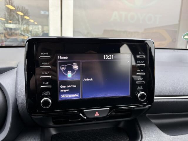 Toyota YARIS 1.5 Hybrid Dynamic | Apple Carplay/Android Auto | Parkeersensoren achter | NL auto en 1ste eigenaar | Camera | Toyota garantie tot 2032!