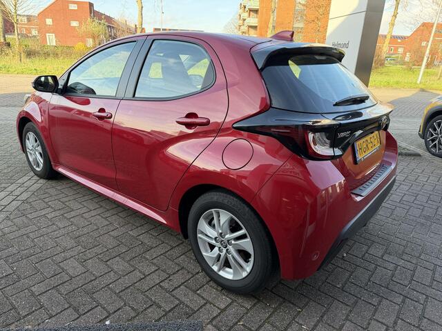 Toyota YARIS 1.5 Hybrid 115 Active