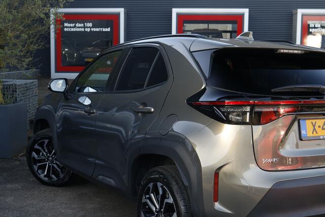 Toyota YARIS Cross 1.5 Hybrid Dynamic | Trekhaak | Apple Carplay | Achteruitrijcamera |