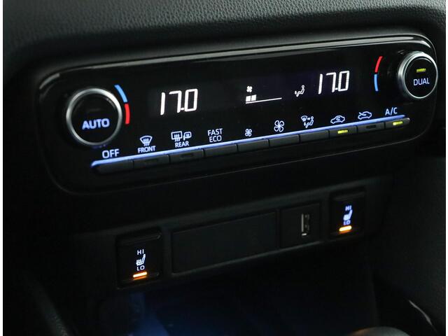 Toyota YARIS 1.5 Hybrid Launch Edition | HUD | JBL | ACC |