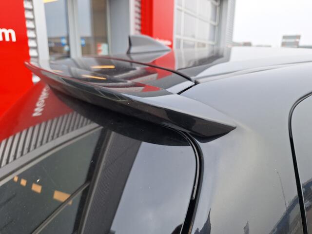 Toyota YARIS 1.5 Hybrid Bi-Tone