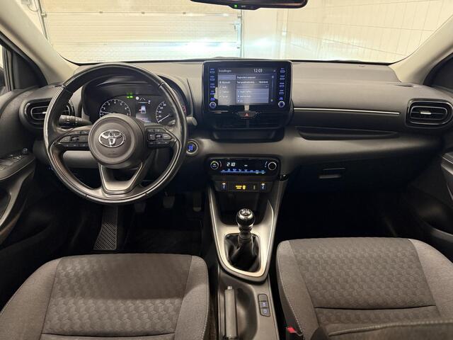 Toyota YARIS 1.5 VVT-i Carplay / Stuur & Stoelverwarming / LMV