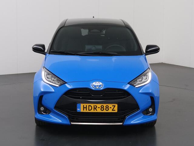 Toyota YARIS 1.5 Hybrid 130 GR Sport |Panoramadak | Navigatie | Parkeercamera | Stoelverwarming/verkoeling | Keyless Go |