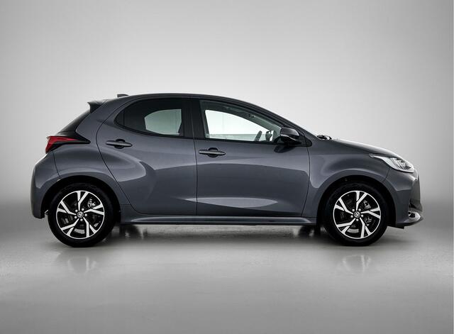 Toyota YARIS 1.5 Hybrid 115 First Edition