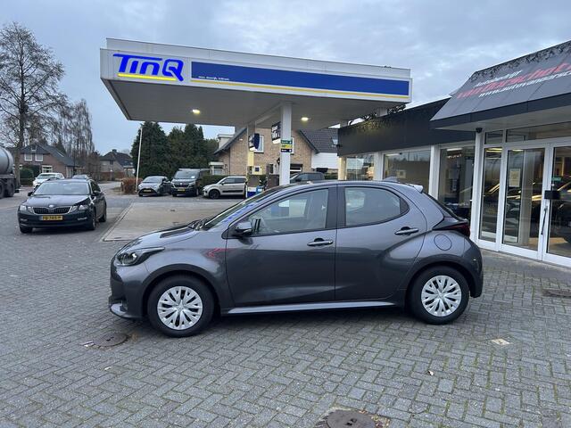 Toyota YARIS 1.5 VVT-i Active