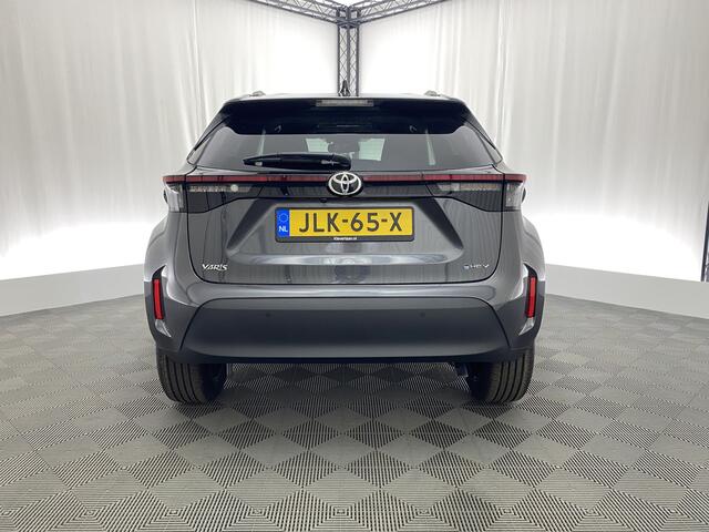 Toyota YARIS Cross 1.5 Hybrid 130 Dynamic | Apple carplay | Navi | Stoel- en stuurverarming | Camera