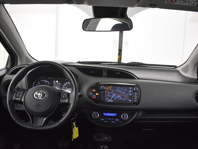 Toyota YARIS 1.5 Hybrid Active | Camera | Navigatie | Cruise Control