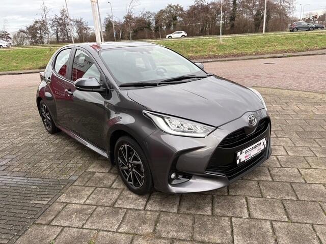 Toyota YARIS 1.5 VVT-i Dynamic | Airco | Cruise | Camera | 36.803 km Dealeronderhouden