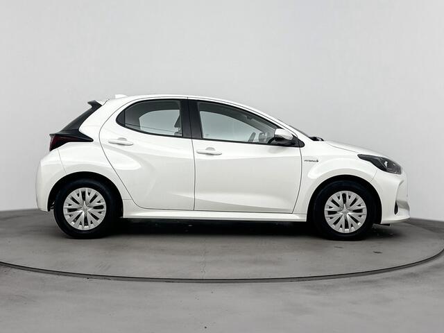 Toyota YARIS 1.5 Hybrid Active Dealeronderhouden | Climate Control | Cruise Control Adaptive | Apple Carplay/Android Auto | Lage KM! |