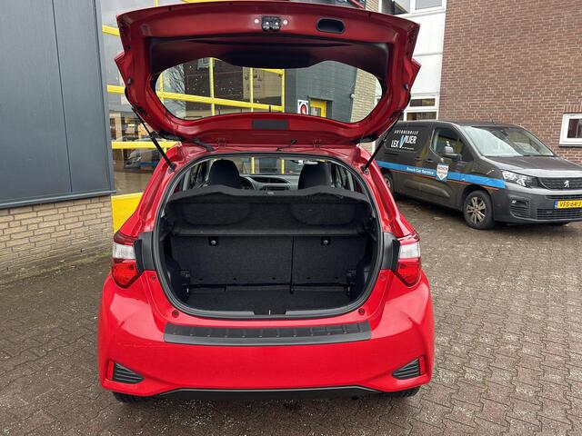 Toyota YARIS 1.0 VVT-i Comfort Incl 12 maanden Bovag garantie
