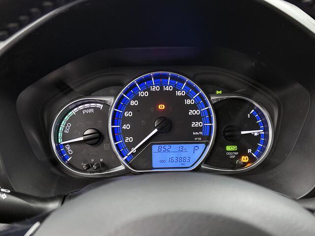 Toyota YARIS 1.5 Hybrid Dynamic Bi-Tone | Achteruitrijcamera | Dealeronderhouden |