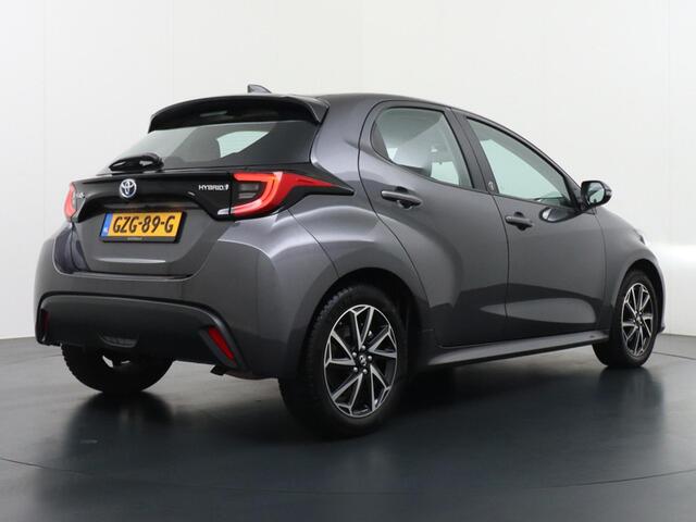 Toyota YARIS 1.5 Hybrid Dynamic Camera/Navi/LM velgen etc.