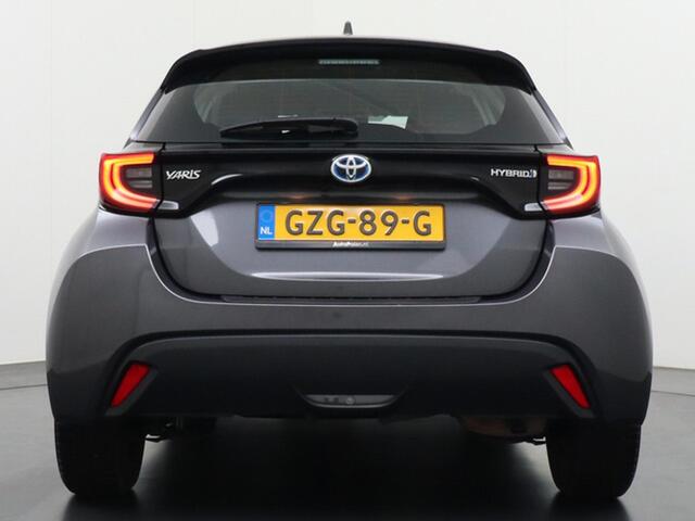 Toyota YARIS 1.5 Hybrid Dynamic Camera/Navi/LM velgen etc.