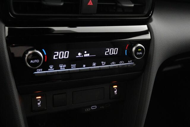 Toyota YARIS Cross 1.5 Hybrid 130 Executive | Nieuw uit voorraad leverbaar! |