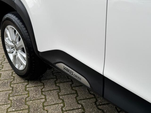 Toyota YARIS 1.5 Hybrid Active - camera - Navi