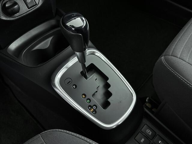 Toyota YARIS 1.5 VVT-i Active Zie schades bij taxatie / Bij Leseman