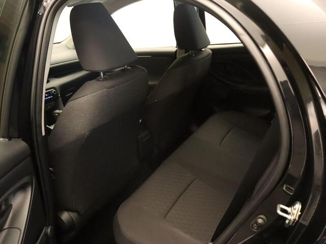 Toyota YARIS 1.5 Hybrid Active - ORIGINEEL NEDERLANDSE AUTO - APPLE CARPLAY/ANDORID AUTO - ADAPTIVE CRUISE CONTROL - PARKEERSENSOREN ACHTER - ACHTERUITRIJ CAMERA - NAVIGATIE