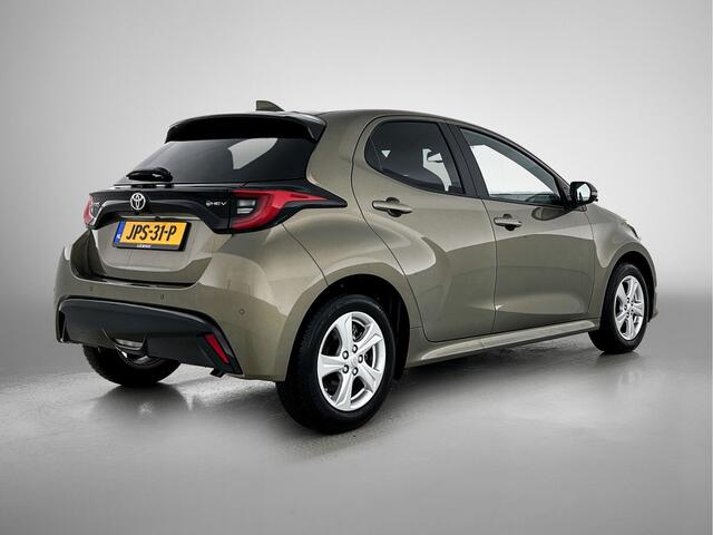 Toyota YARIS 1.5 Hybrid 130 Executive | Lederen bekleding | Draadloos laden |