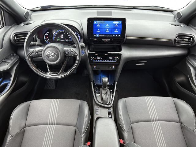 Toyota YARIS Cross 1.5 Hybrid Adventure | Stoelverwarming | Achteruitrijcamera |