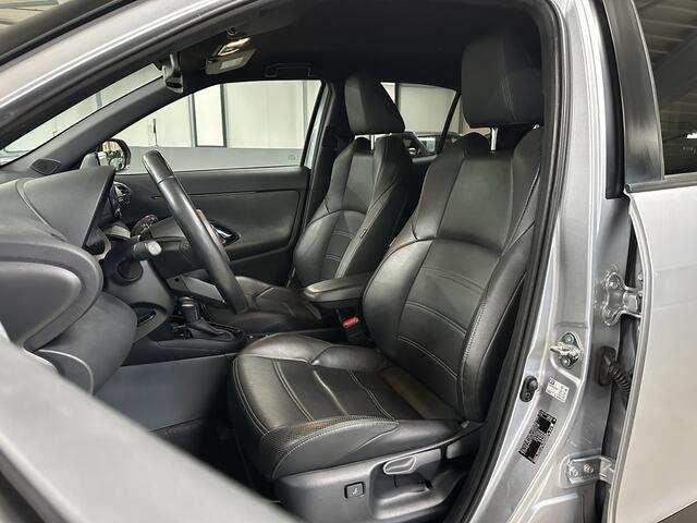 Toyota YARIS Cross 1.5 Hybrid Launch Edition 116pk | Trekhaak | Leer | HUD | Stoel- & Stuurverwarming |