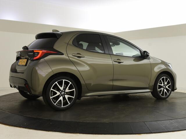 Toyota YARIS 1.5 Hybrid Executive | Parkeersensoren voor en achter