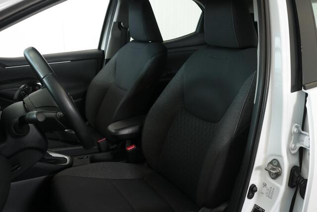 Toyota YARIS 1.5 Hybrid Active, Startknop