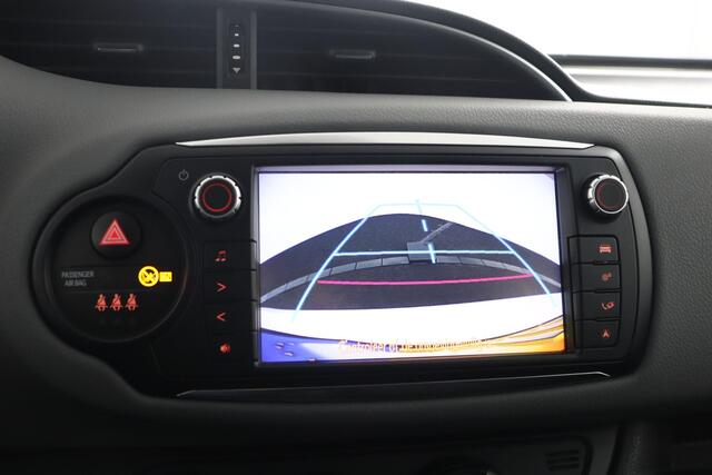 Toyota YARIS 1.0 VVT-i Aspiration | Airconditioning | Achteruitrijcamera | LMV |