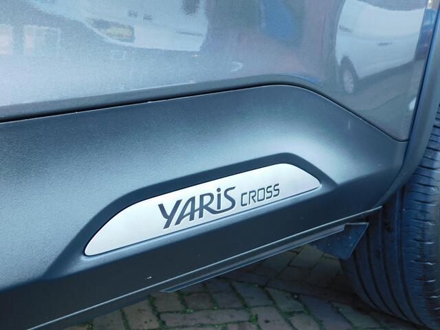 Toyota YARIS Cross 1.5 Hybrid Dynamic | Stoelverwarming | Parkeersensoren