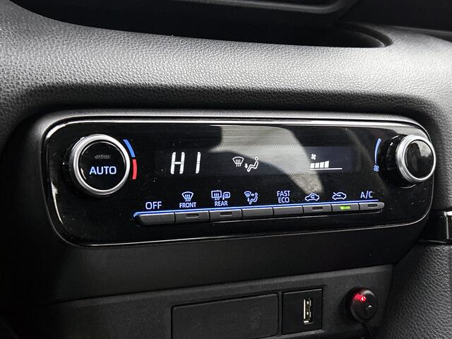 Toyota YARIS 1.5 Hybrid Dynamic | Trekhaak afneembaar | Parkeersensor voor en achter |