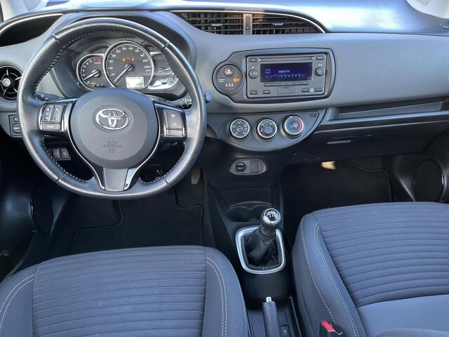 Toyota YARIS 1.0 VVT-i Comfort | 5 deurs | Airconditioning | Bluetooth | Elektrische ramen voor |