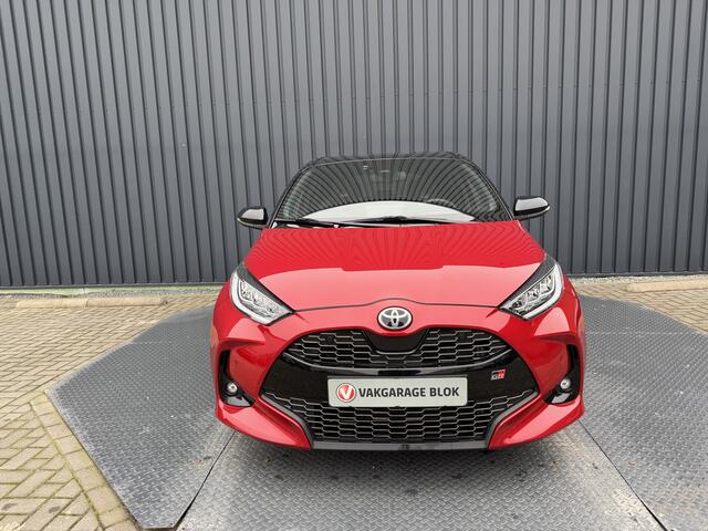 Toyota YARIS 1.5 Hybrid GR Sport / Bi tone | JBL | PDC V+A | Head-up | BSM | Rijklaar!!