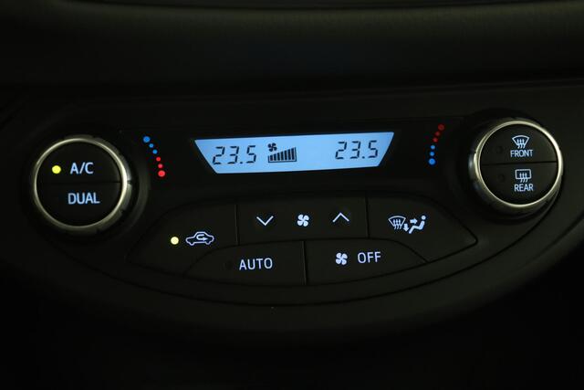 Toyota YARIS 1.5 Hybrid Active | Fietsendragerbeugel | Climate Control |