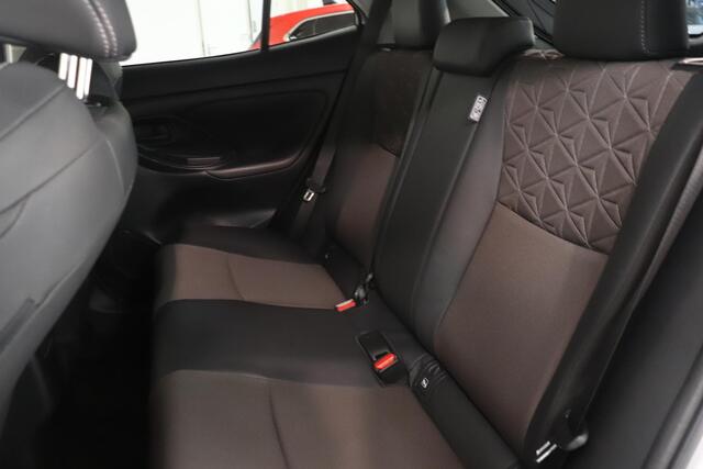 Toyota YARIS Cross 1.5 Hybrid Executive | Camera | Stuur & stoelverwarming | Adaptieve cruisecontrol | Navigatie | Trekhaak | AppleCarplay AndroidAuto |