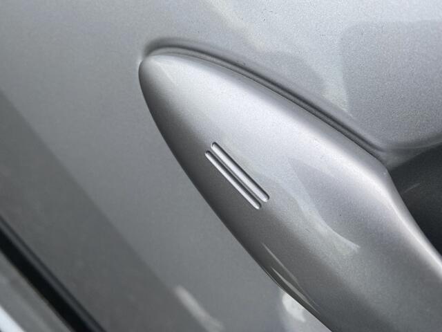 Toyota YARIS 1.5 Hybrid First Edition