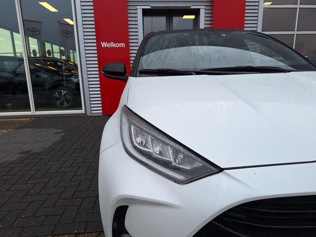 Toyota YARIS 1.5 Hybrid Dynamic Bi-Tone