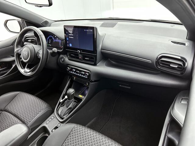 Toyota YARIS 1.5 Hybrid 130 Executive | BTW Voertuig | Lederenbekleding |