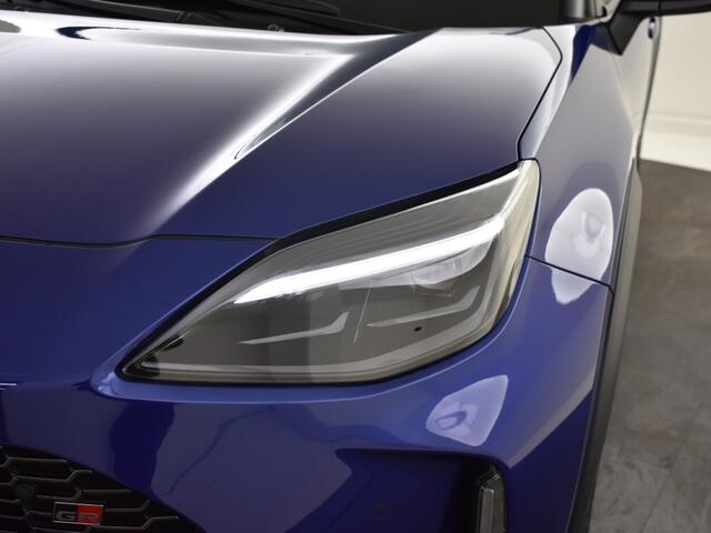 Toyota YARIS Cross DEMO 1.5 Hybrid GR Sport | Stoelverwarming | BLIS | Parkeersensoren V