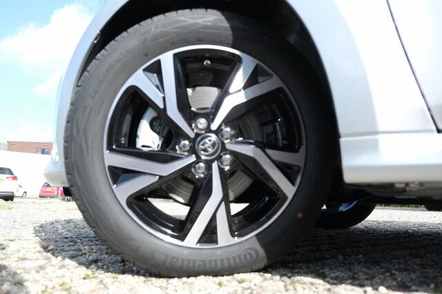 Toyota YARIS 1.5 Hybrid 115 First Edition Automaat | Apple Carplay / Androi