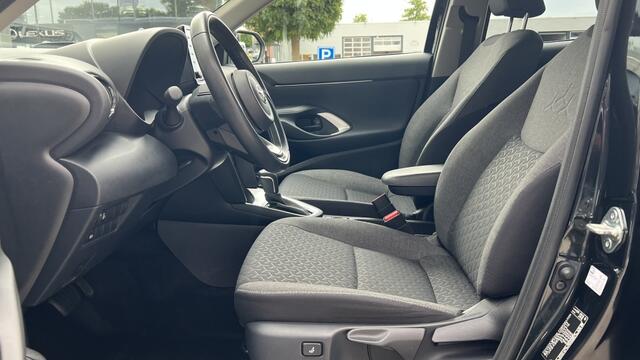 Toyota YARIS Cross 1.5 Hybrid Dynamic | Navi | Camera | Cruise