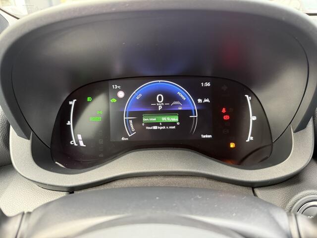 Toyota YARIS Cross 1.5 Hybrid Dynamic | Stoel & Stuurverwarming | Carplay | Keyless