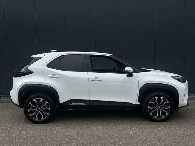 Toyota YARIS Cross 1.5 Hybrid Dynamic / Navigatie / camera