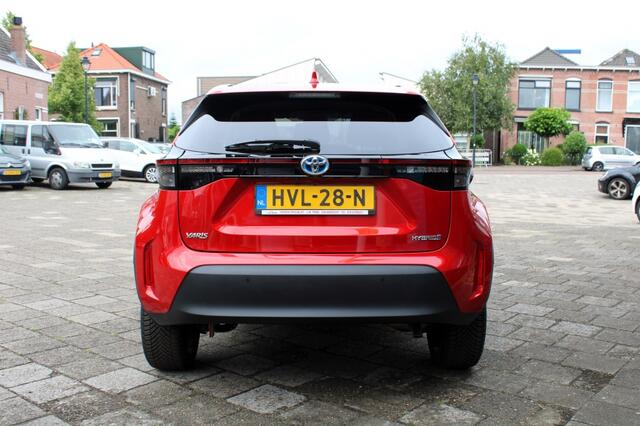 Toyota YARIS Cross 1.5 Hybrid | Elek A-Klep | 360 Cam | Stuur + Stoel verwarming
