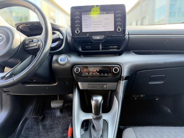 Toyota YARIS 1.5 Hyb. First Ed.