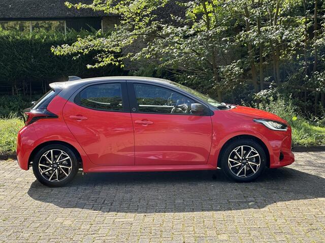 Toyota YARIS 1.5 Hybrid Dynamic | Keyless