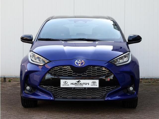 Toyota YARIS 1.5 Hybrid 130 GR Sport | Bi-Tone | Leder/Alcantara | Dodehoek
