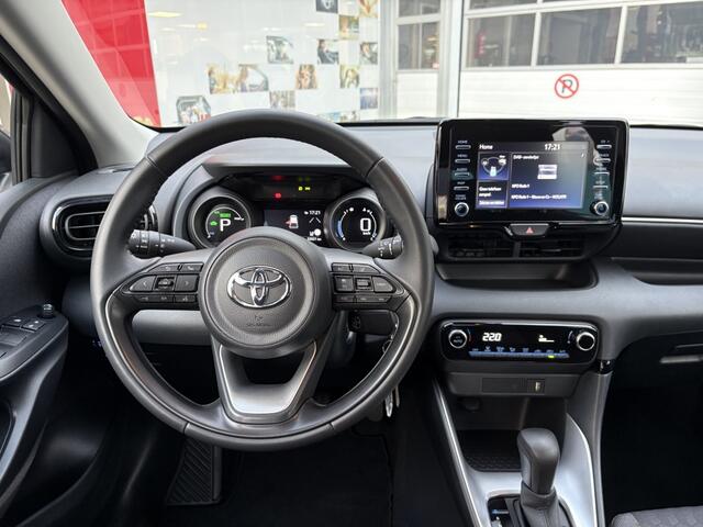 Toyota YARIS 1.5 Hybrid Dynamic | All season | Apple CarPlay/Android auto |