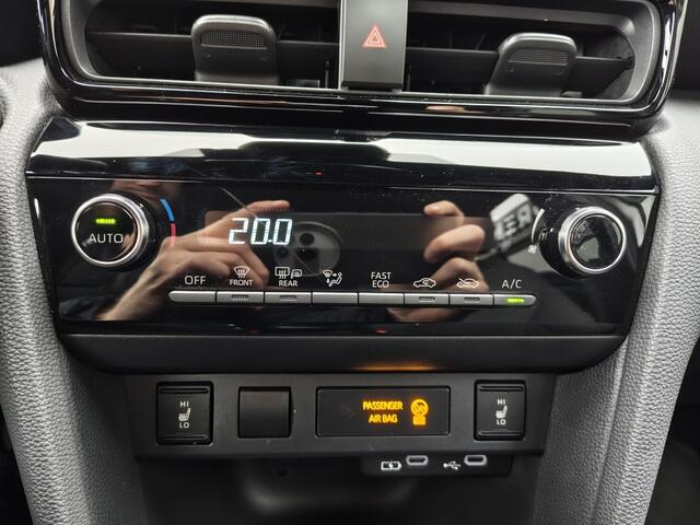 Toyota YARIS Cross 1.5 Hybrid 115 First Edition | Sensoren v/a | Android Auto | Stu